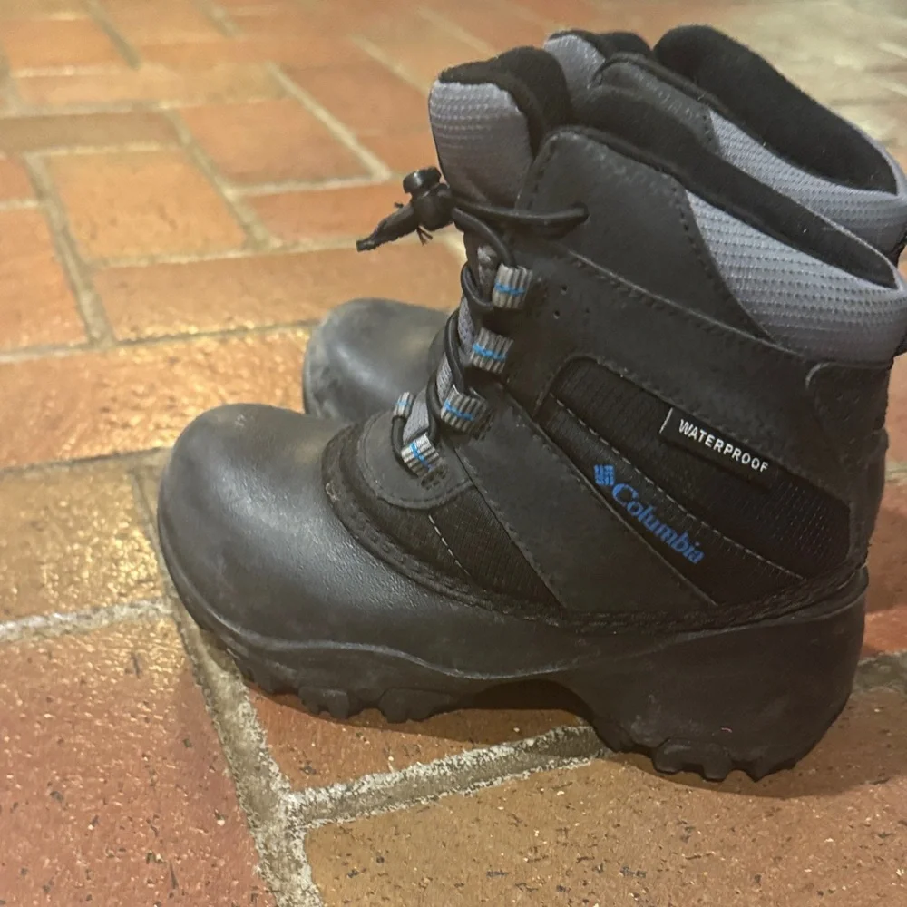 Columbia Black‎ Snowboots 12